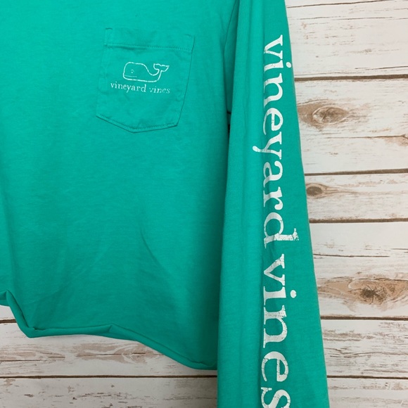 🌵3/$20 Vineyard vines cropped long sleeve T-shirt - Picture 5 of 8